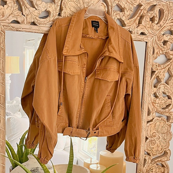 GORGEOUS FOREVER 21 UTILITY JACKET ๐ - Picture 6 of 8